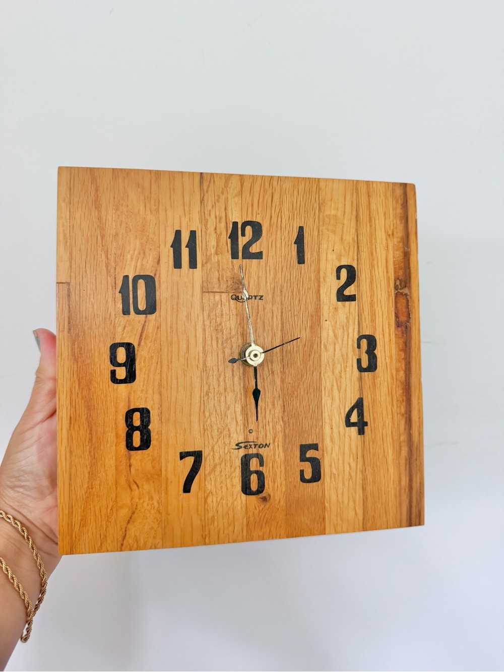 Vintage Sexton MCM Style Wood Grain Square Wall Clock Natural Brown NEEDS FIXED